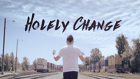 Holely Change Red (DVD and Gimmicks) by SansMinds Creative Lab - DVD