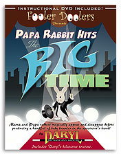 Papa Rabbit Hits the Big Time (with DVD) by Daryl - Trick